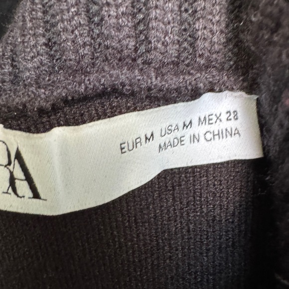 Zara Black Cardigan with Large Collar and Silver Buttons - Picture 3 of 4